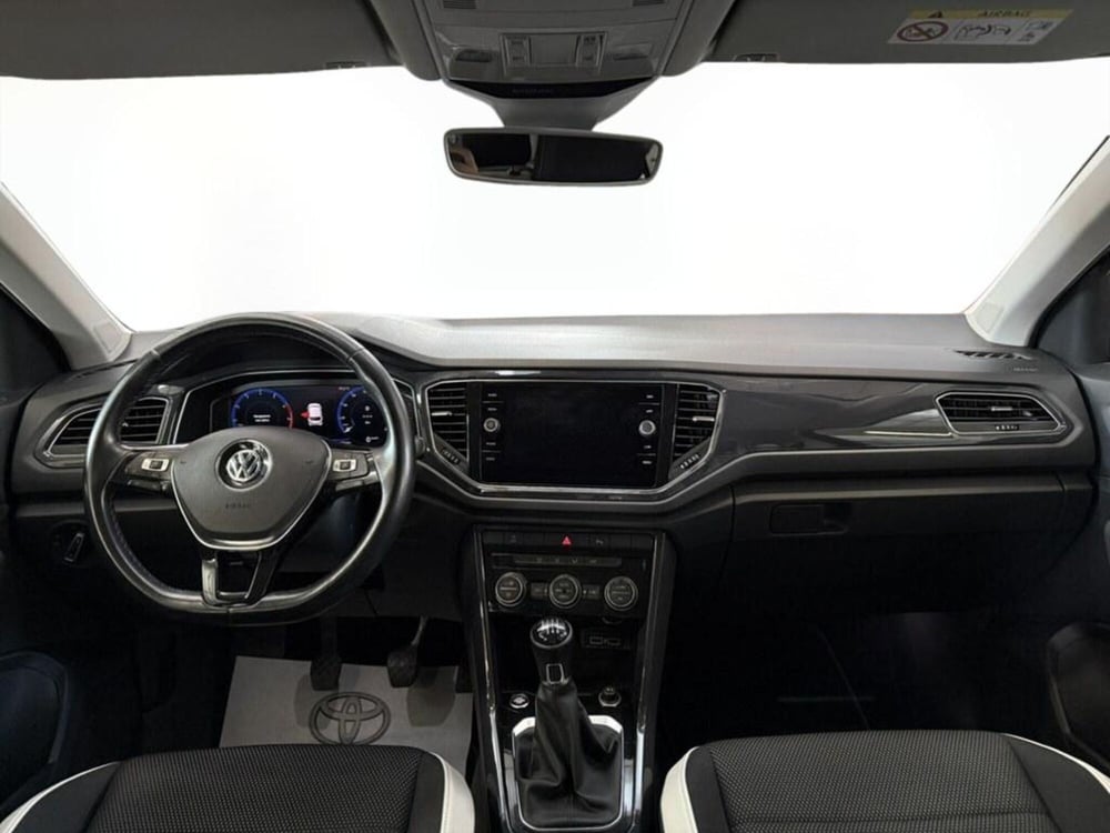 Volkswagen T-Roc usata a Monza e Brianza (8)