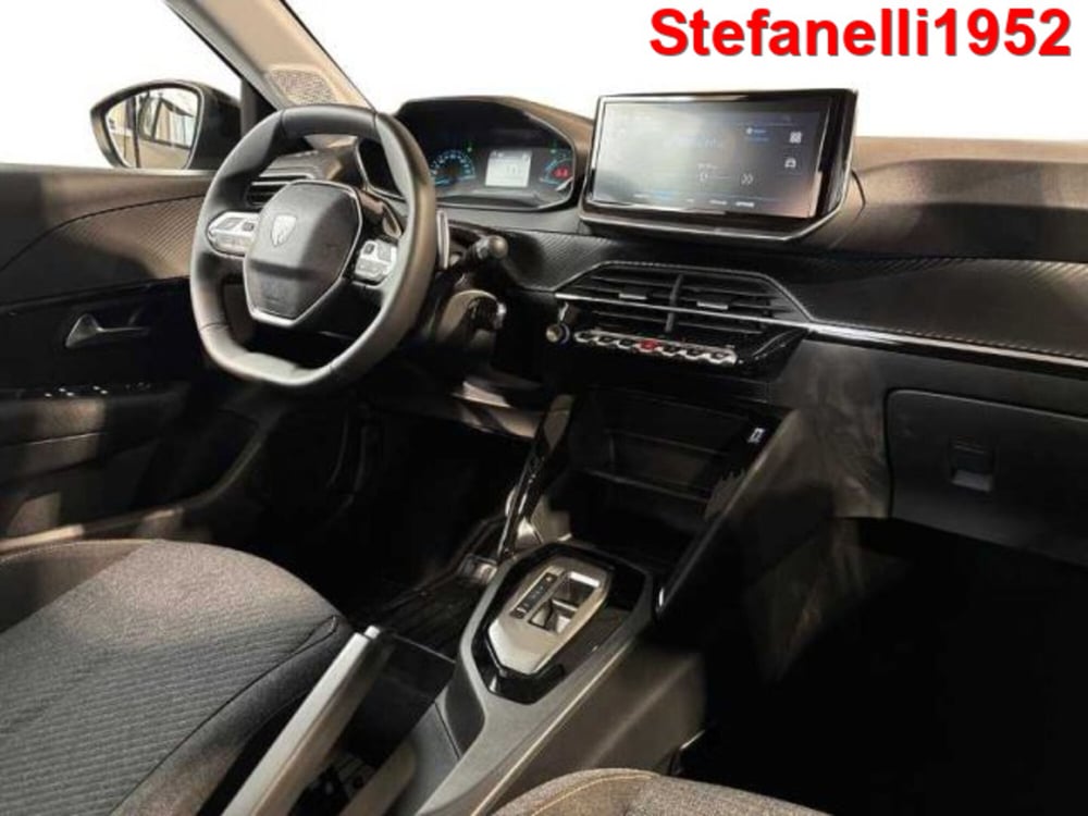 Peugeot 208 nuova a Bologna (15)
