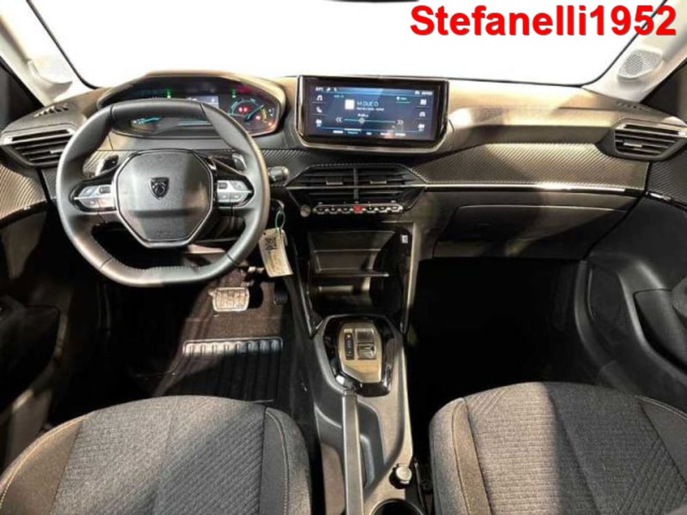 Peugeot 208 nuova a Bologna (13)