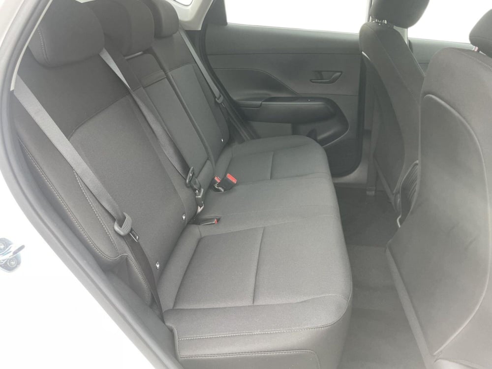 Hyundai Kona nuova a Pistoia (12)