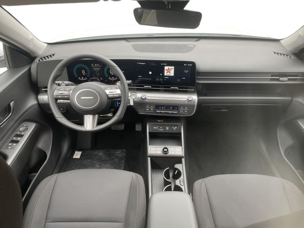 Hyundai Kona nuova a Pistoia (13)