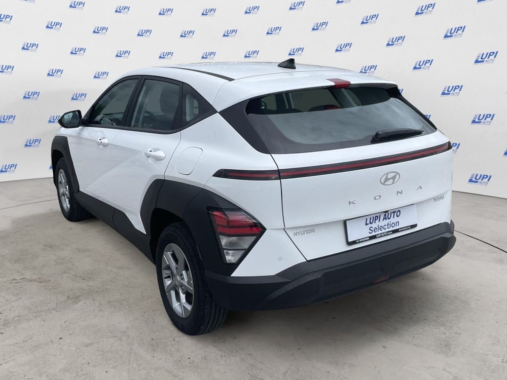 Hyundai Kona nuova a Pistoia (3)