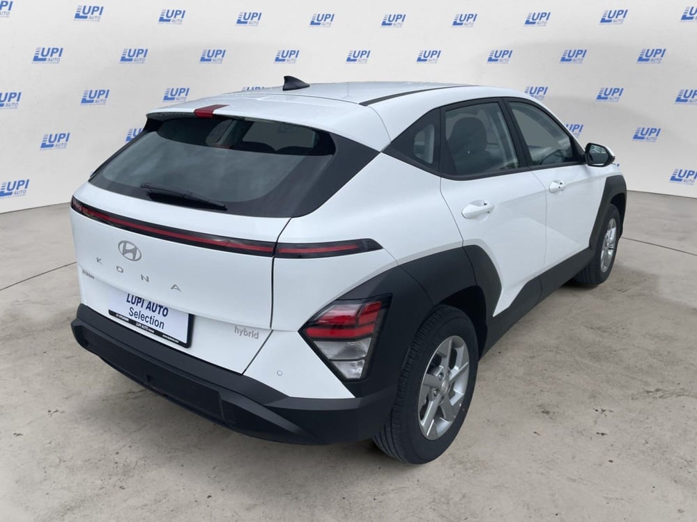 Hyundai Kona nuova a Pistoia (5)