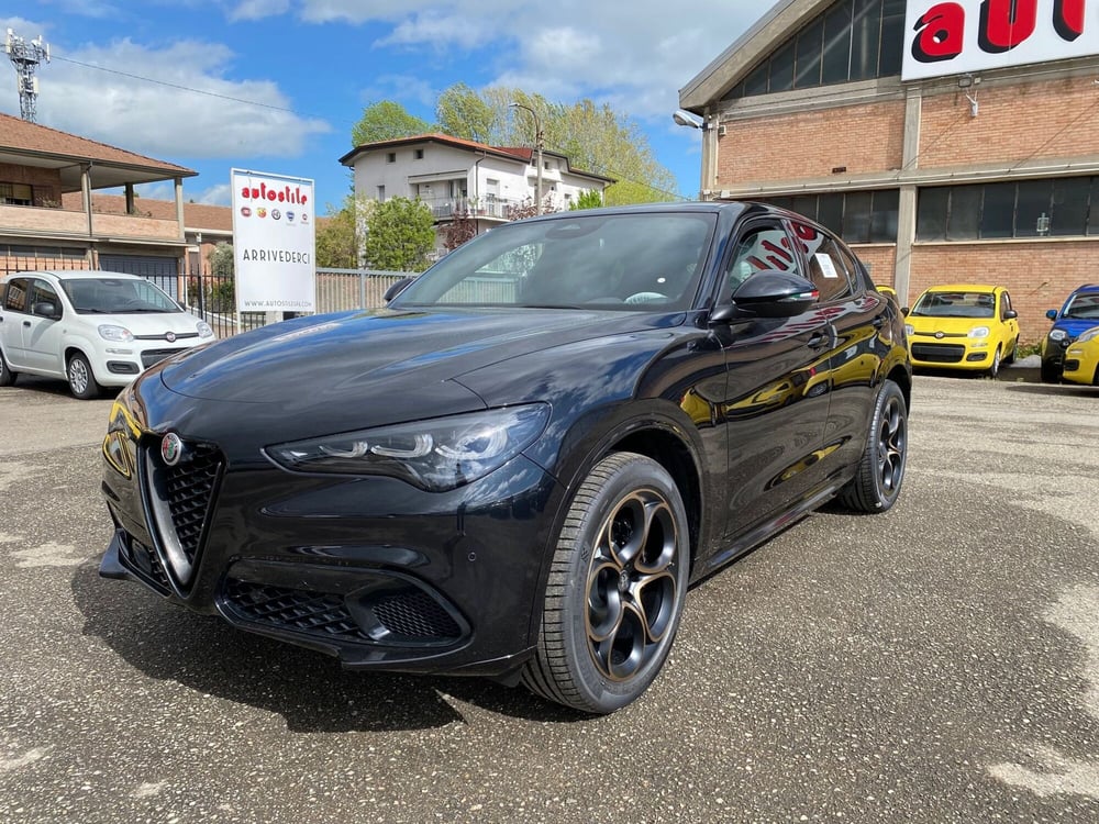 Alfa Romeo Stelvio nuova a Reggio Emilia (5)