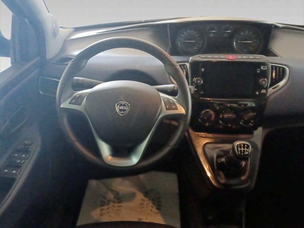 Lancia Ypsilon usata a Siena (13)