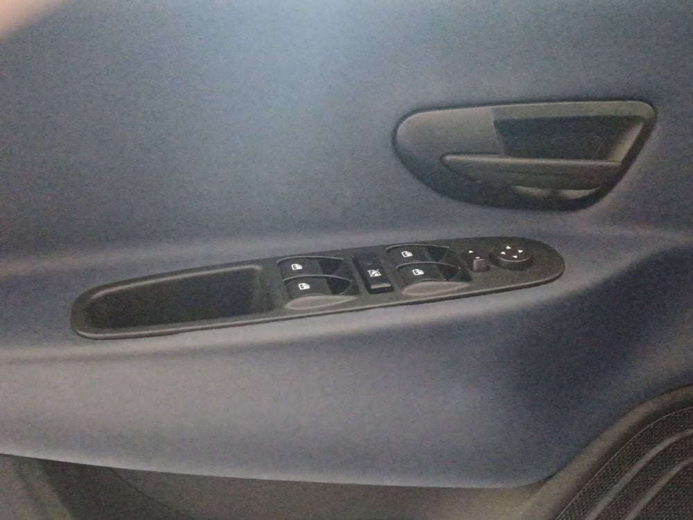Lancia Ypsilon usata a Siena (19)