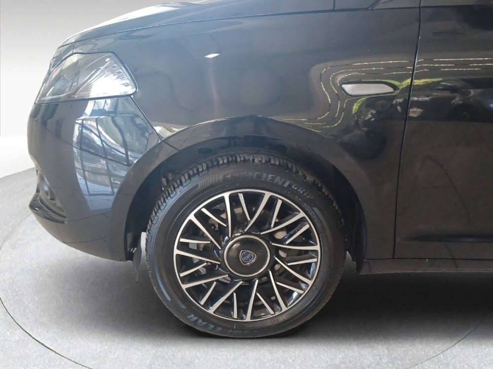 Lancia Ypsilon usata a Siena (4)
