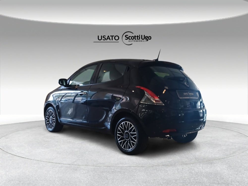 Lancia Ypsilon usata a Siena (6)