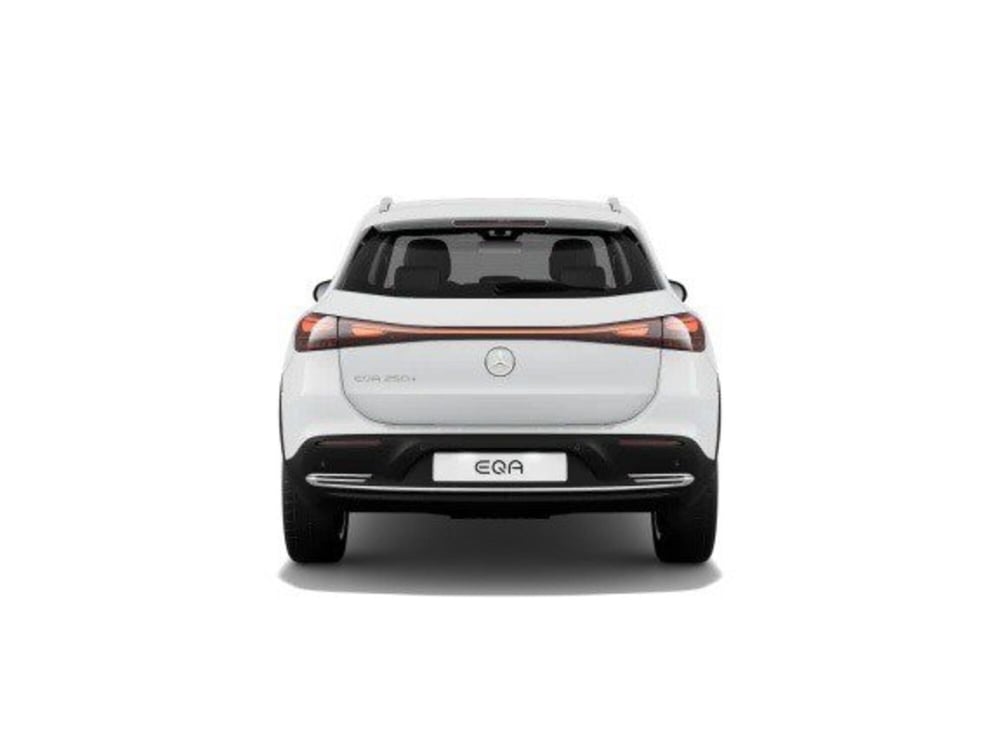 Mercedes-Benz EQA nuova a Ancona (5)
