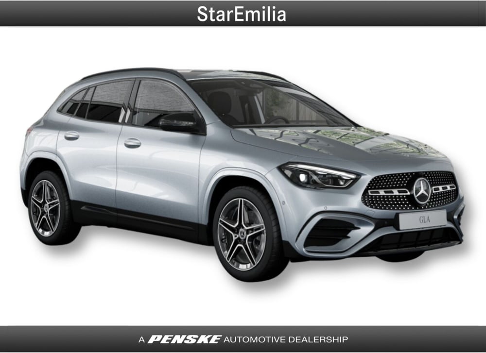 Mercedes-Benz GLA SUV nuova a Ferrara