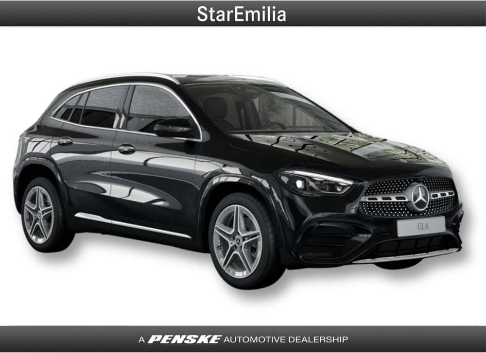 Mercedes-Benz GLA SUV nuova a Ferrara