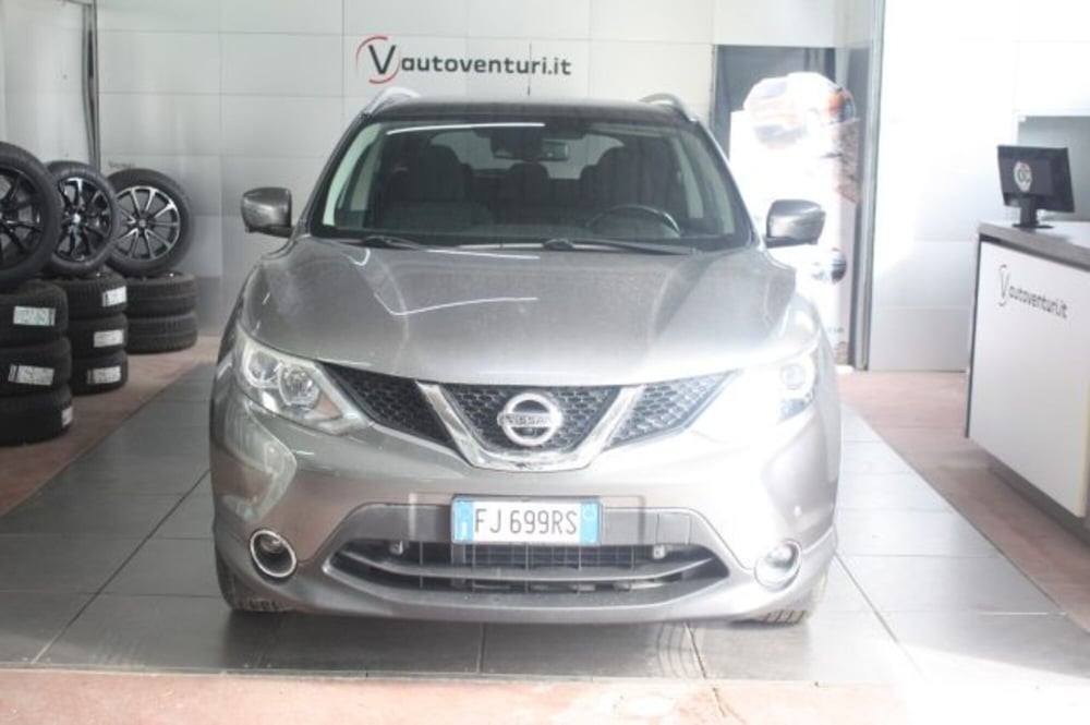 Nissan Qashqai usata a Viterbo (2)