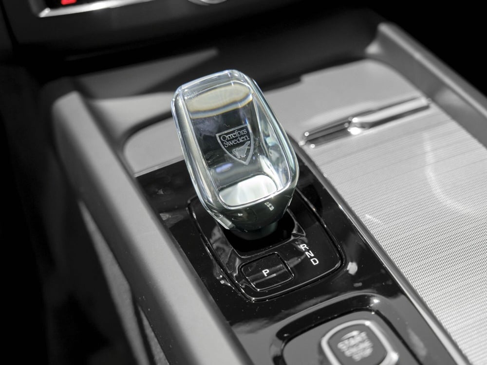 Volvo XC60 nuova a Prato (12)