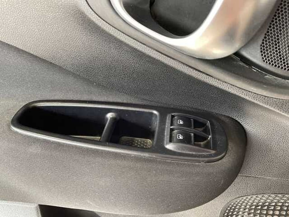 Fiat 500L usata a Prato (18)