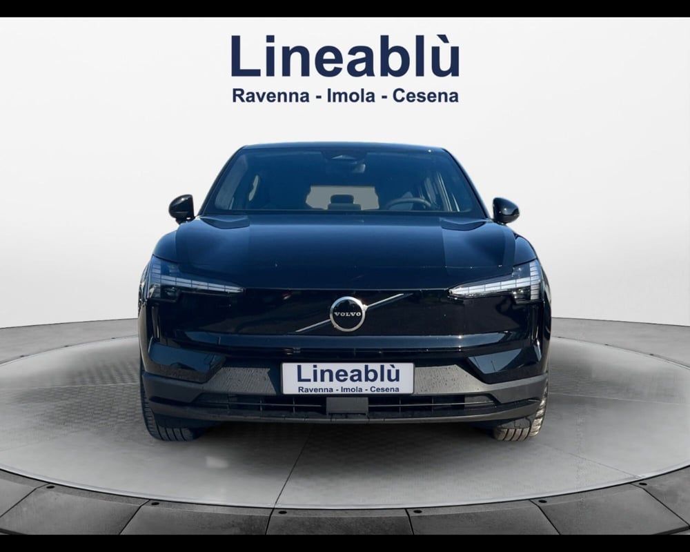 Volvo EX30 nuova a Ravenna (2)