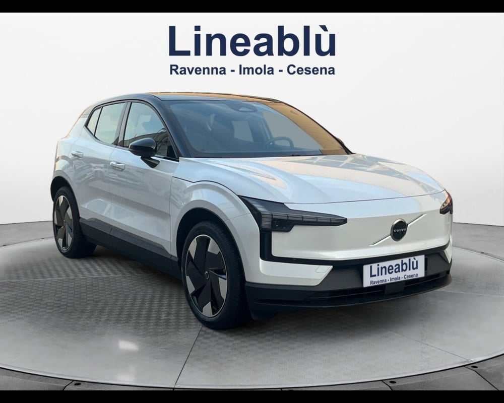 Volvo EX30 nuova a Ravenna (2)