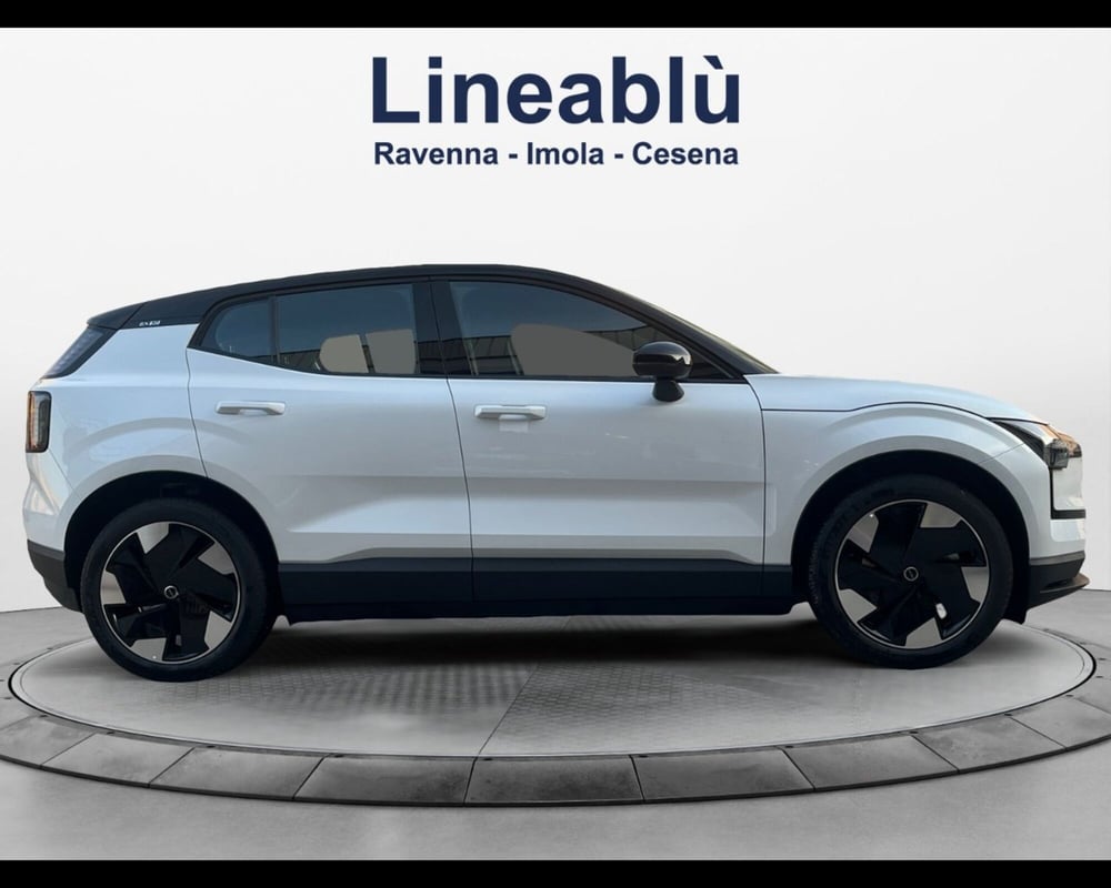 Volvo EX30 nuova a Ravenna (8)