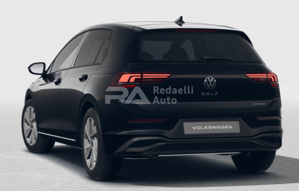 Volkswagen Golf nuova a Lecco (3)
