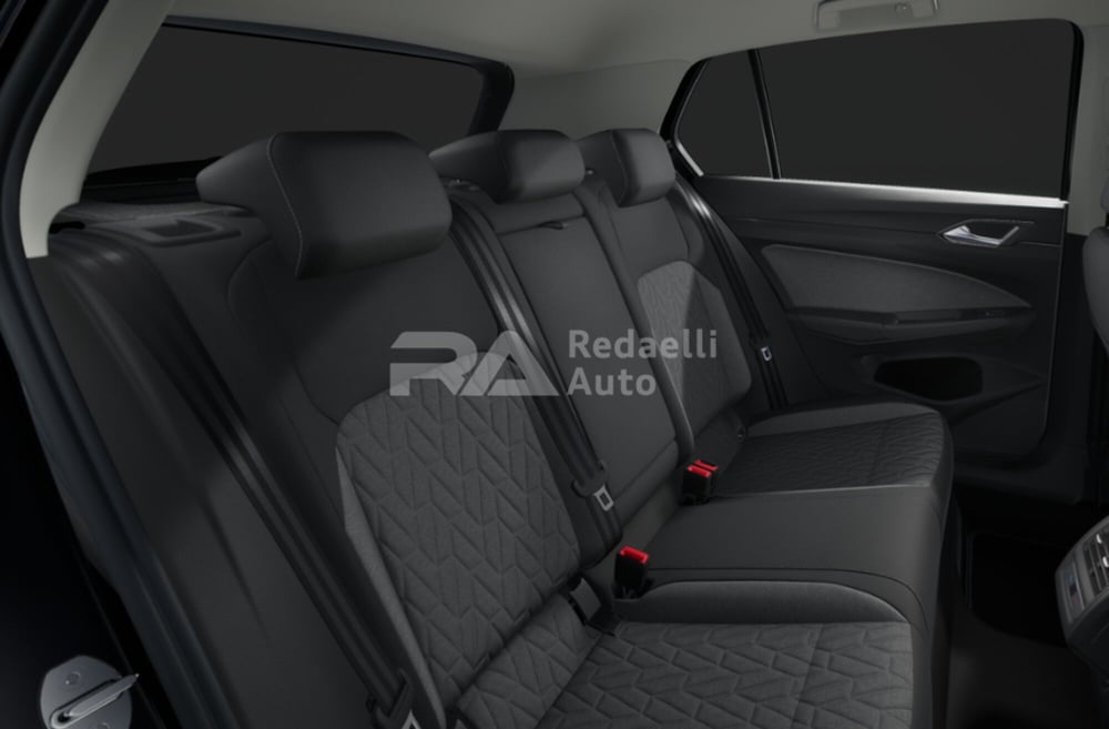 Volkswagen Golf nuova a Lecco (8)