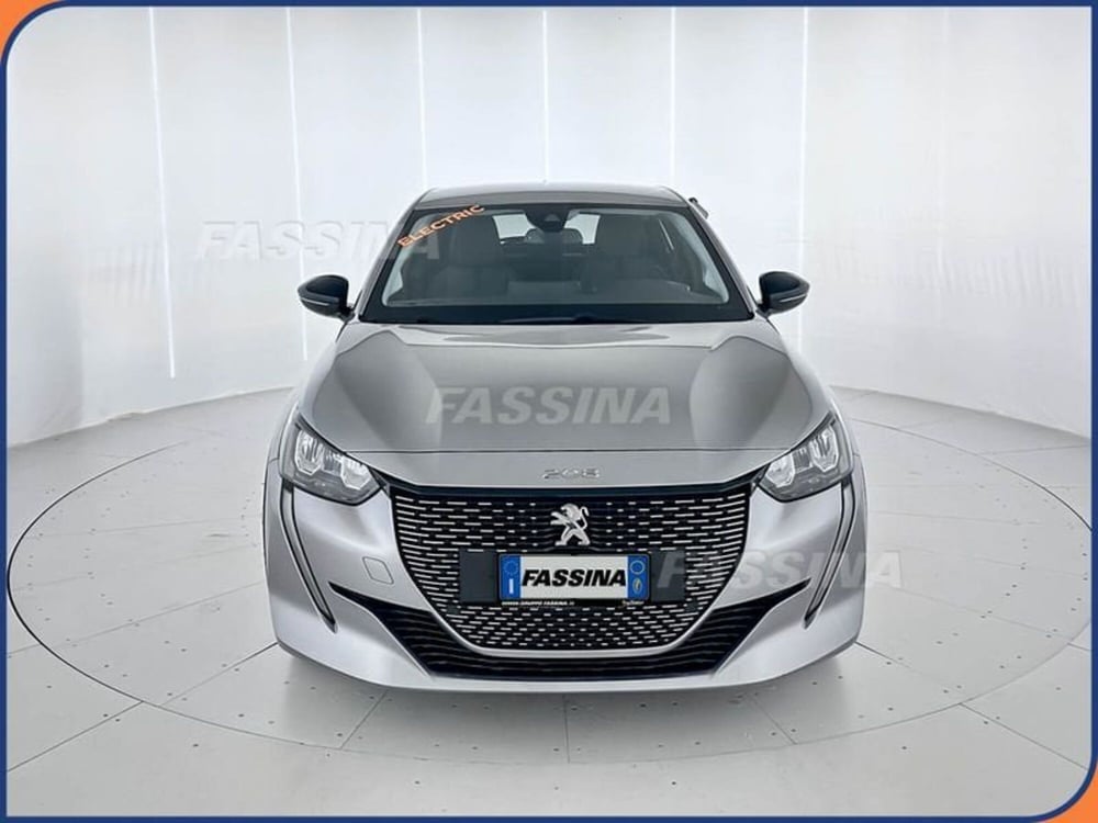 Peugeot 208 usata a Milano (2)