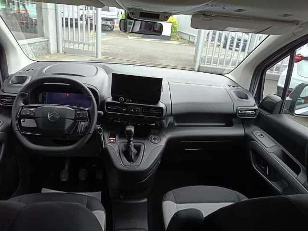 Citroen Berlingo nuova a Milano (12)