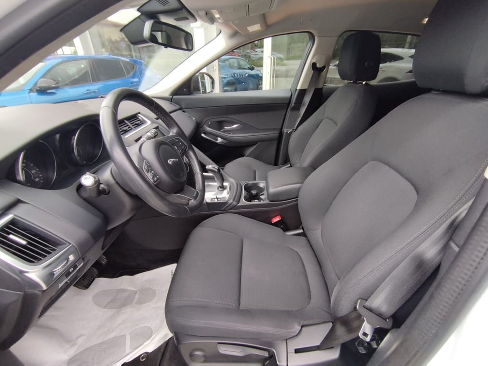Jaguar E-Pace usata a Arezzo (10)