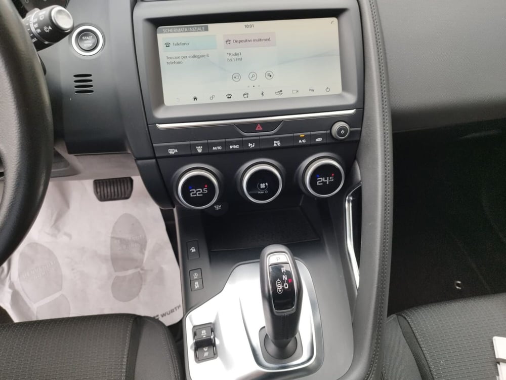 Jaguar E-Pace usata a Arezzo (14)