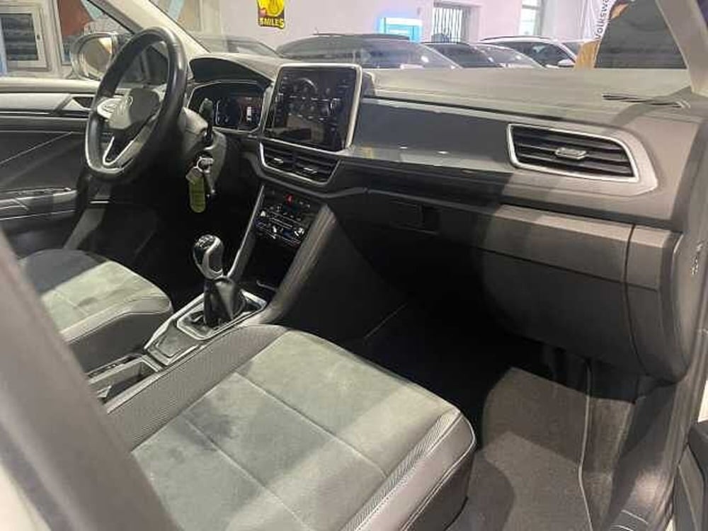 Volkswagen T-Roc usata a Genova (10)
