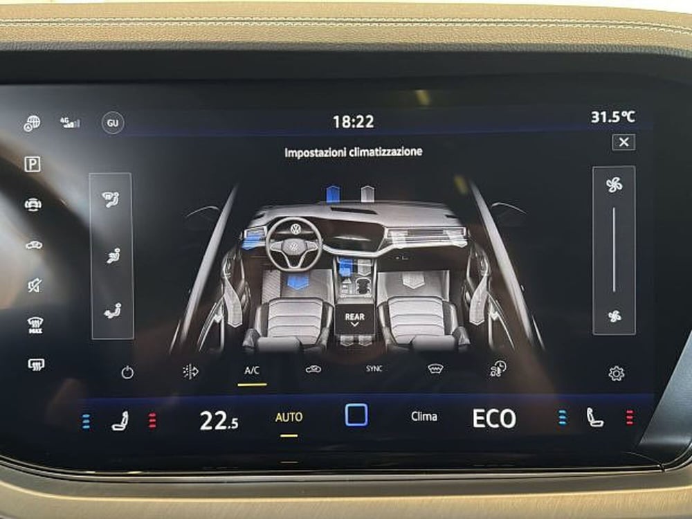 Volkswagen Touareg usata a Vicenza (13)