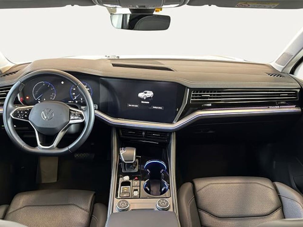 Volkswagen Touareg usata a Vicenza (8)