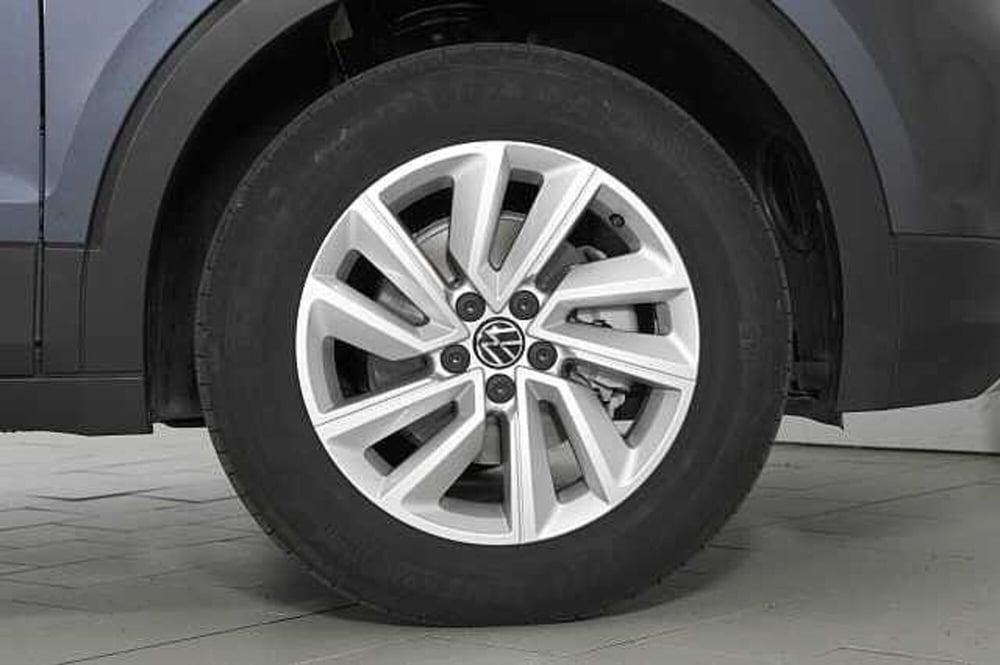 Volkswagen T-Cross usata a Como (9)