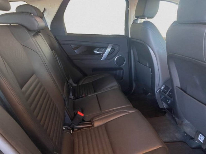 Land Rover Discovery Sport usata a Livorno (5)