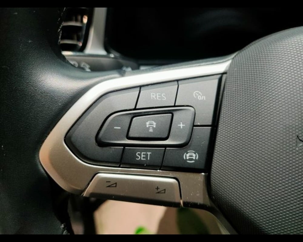Volkswagen T-Roc usata a Aosta (16)