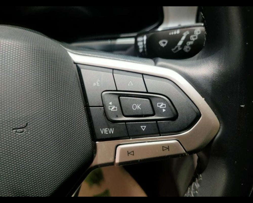 Volkswagen T-Roc usata a Aosta (17)