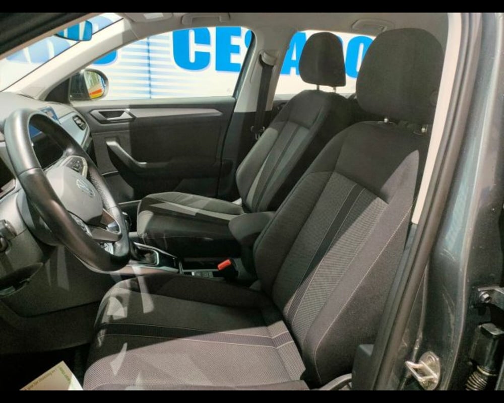 Volkswagen T-Roc usata a Aosta (18)