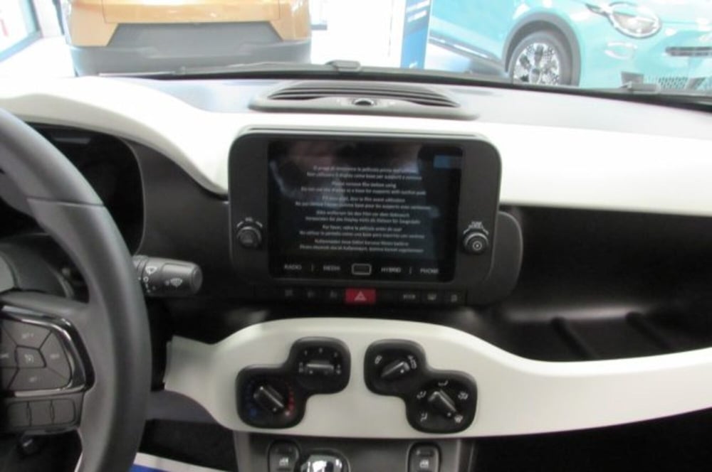Fiat Panda nuova a Milano (7)