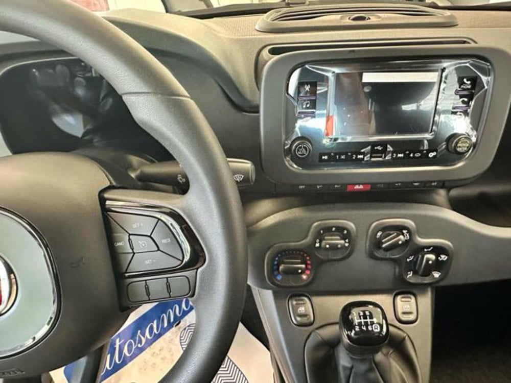 Fiat Panda nuova a Milano (7)