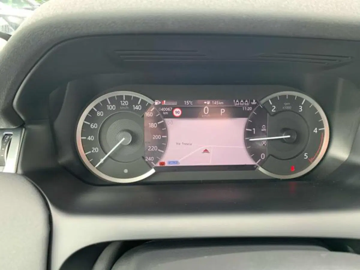 Land Rover Discovery Sport usata a Lucca (12)