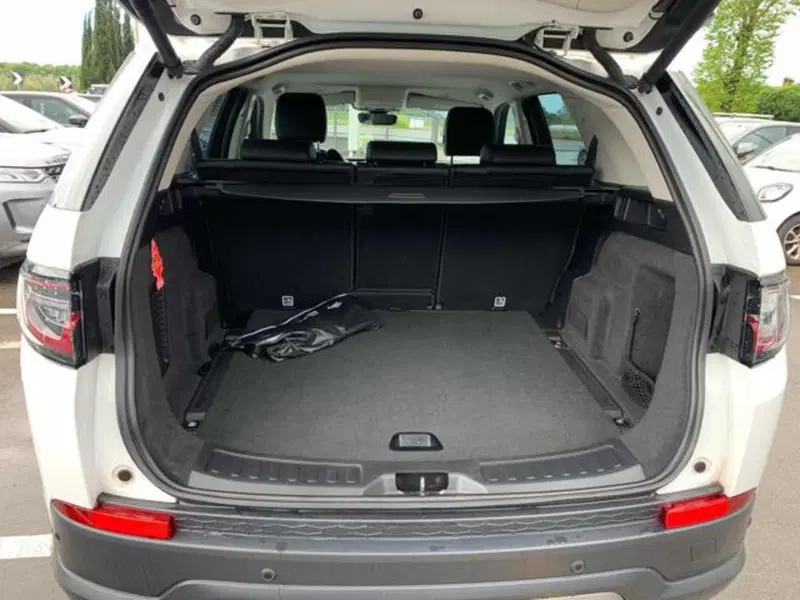 Land Rover Discovery Sport usata a Lucca (6)