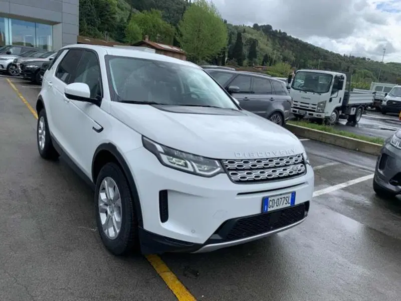 Land Rover Discovery Sport usata a Lucca (7)