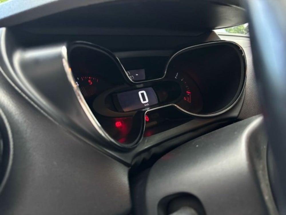 Renault Captur usata a Napoli (14)