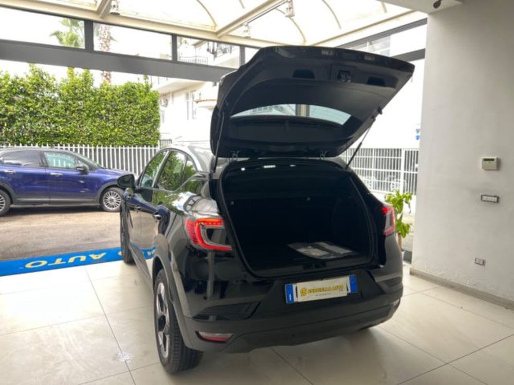 Renault Captur nuova a Napoli (15)