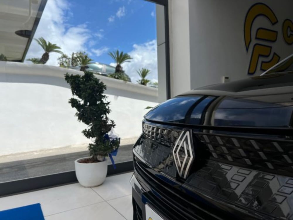 Renault Captur nuova a Napoli (3)