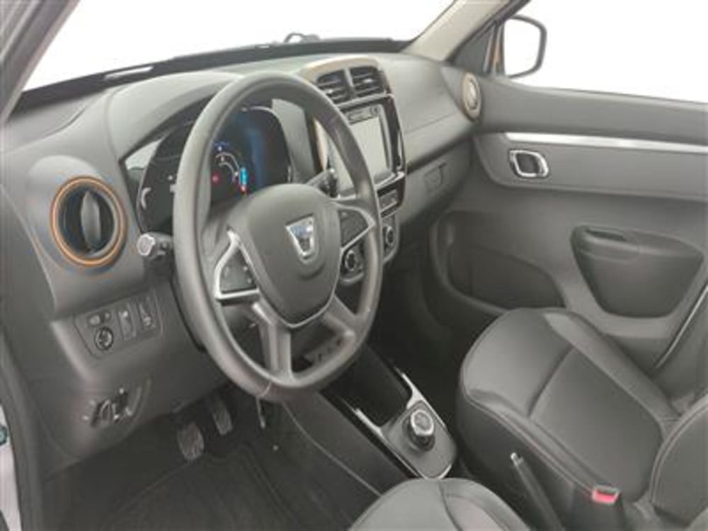 Dacia Spring usata a Bari (14)