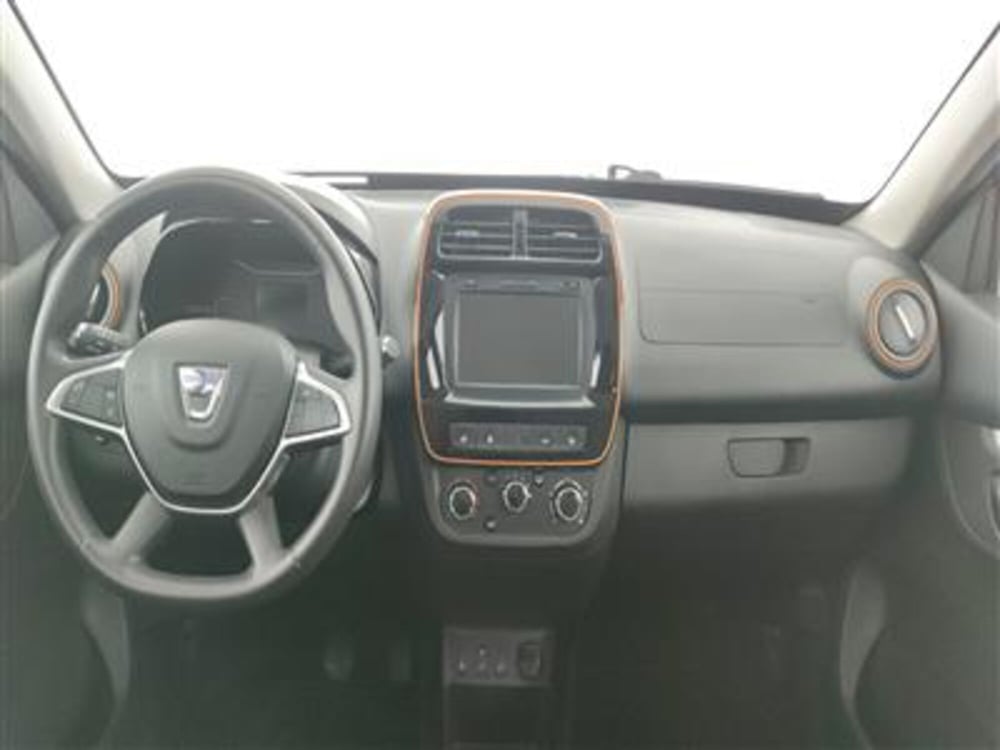 Dacia Spring usata a Bari (15)