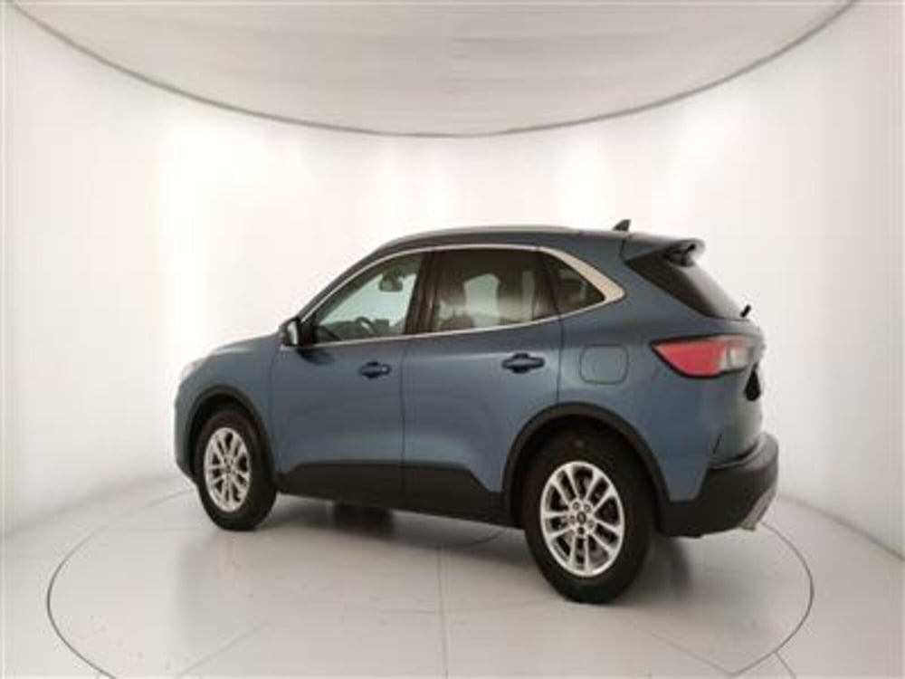 Ford Kuga usata a Bari (4)