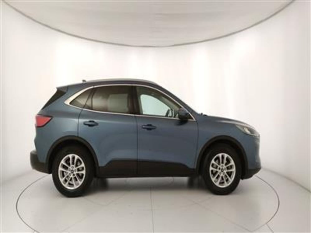Ford Kuga usata a Bari (9)