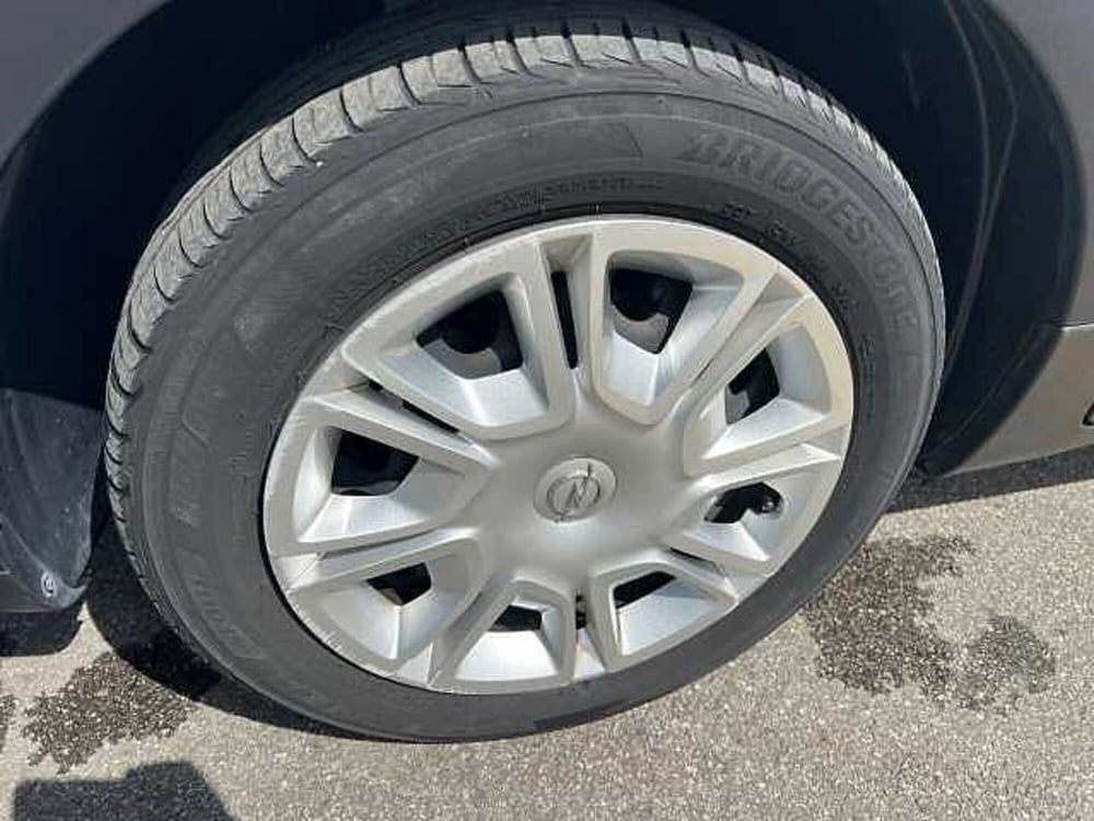 Opel Crossland X usata a Ravenna (16)