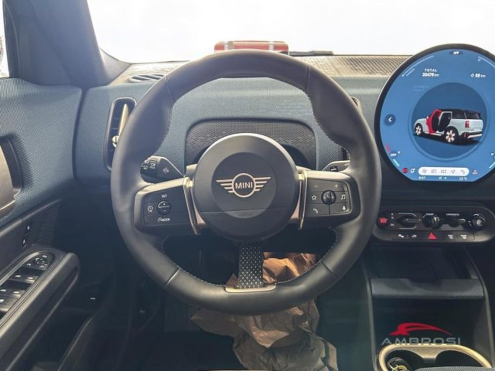 MINI Mini Countryman nuova a Perugia (12)