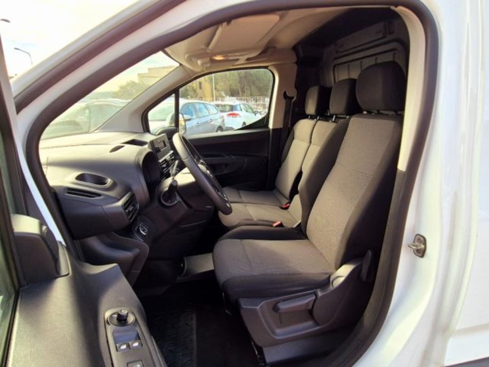 Citroen Berlingo usata a Oristano (19)